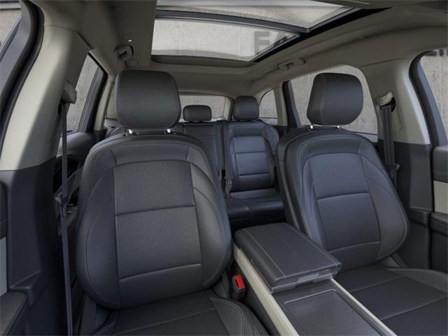 new 2025 Lincoln Nautilus car, priced at $55,819