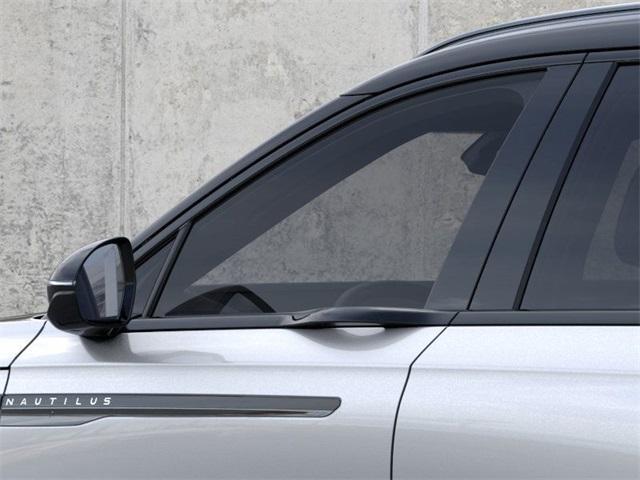 new 2025 Lincoln Nautilus car, priced at $62,156