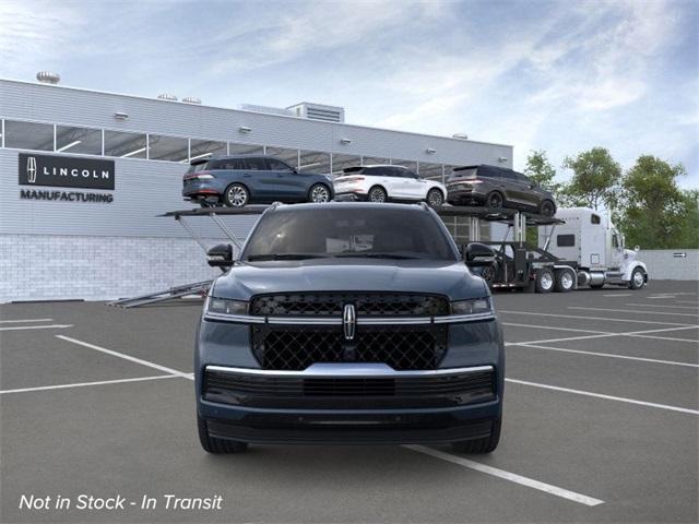 new 2025 Lincoln Navigator car, priced at $105,000