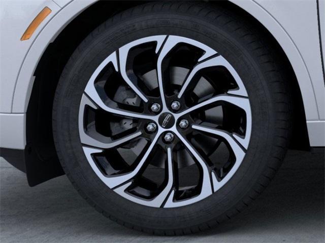 new 2025 Lincoln Nautilus car, priced at $64,162