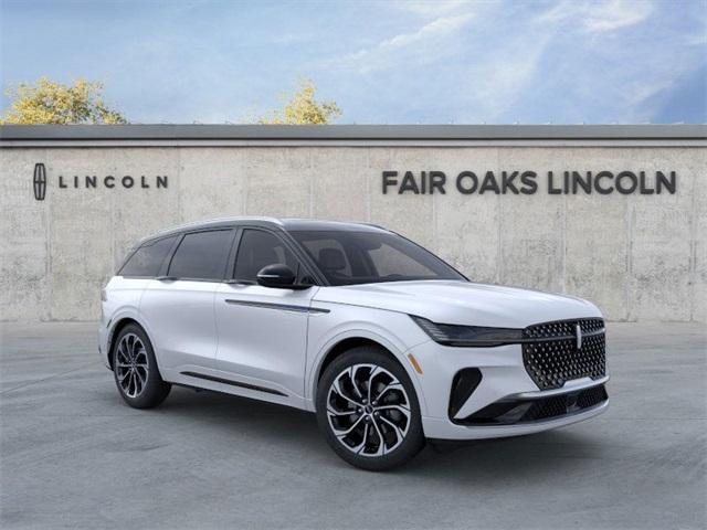 new 2025 Lincoln Nautilus car, priced at $64,162