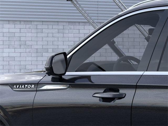 new 2025 Lincoln Aviator car, priced at $59,292