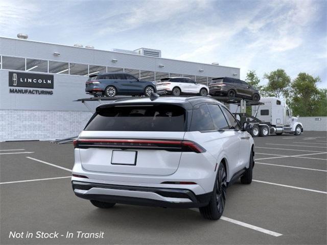 new 2025 Lincoln Nautilus car, priced at $68,624