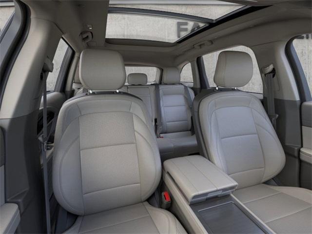 new 2025 Lincoln Nautilus car, priced at $56,040