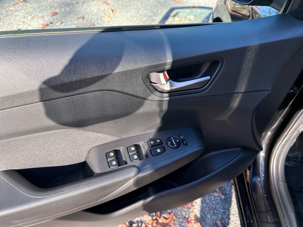 used 2022 Hyundai Accent car, priced at $11,999