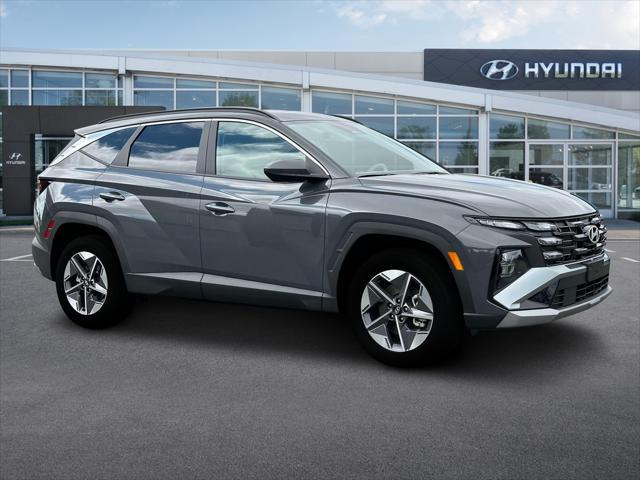 new 2025 Hyundai Tucson car, priced at $31,018