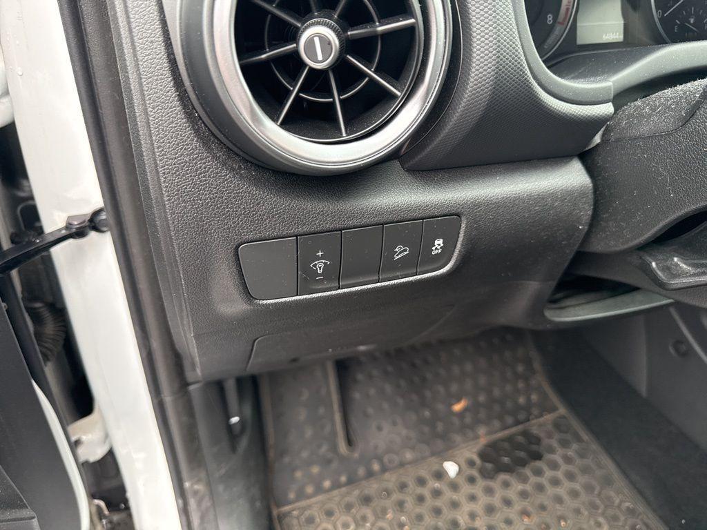 used 2022 Hyundai Kona car, priced at $17,557