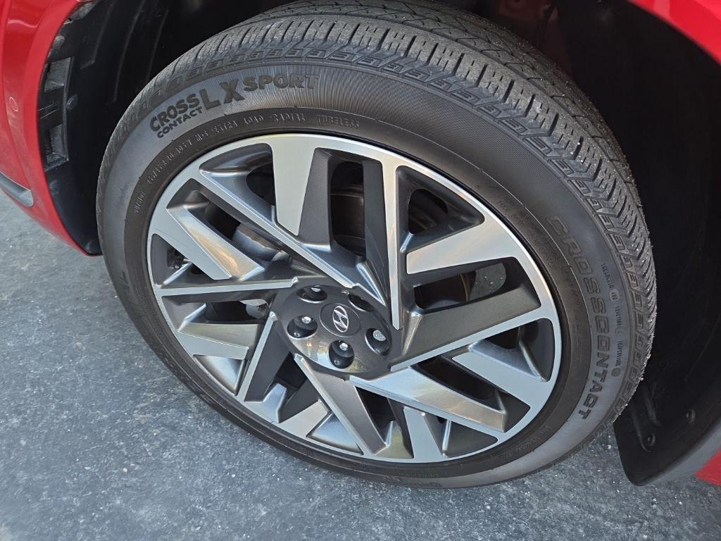 used 2023 Hyundai Santa Fe car, priced at $27,789