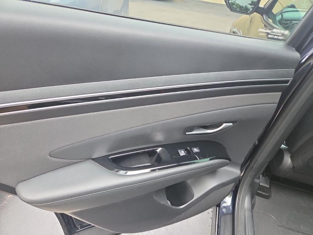 used 2023 Hyundai TUCSON Hybrid car, priced at $26,550