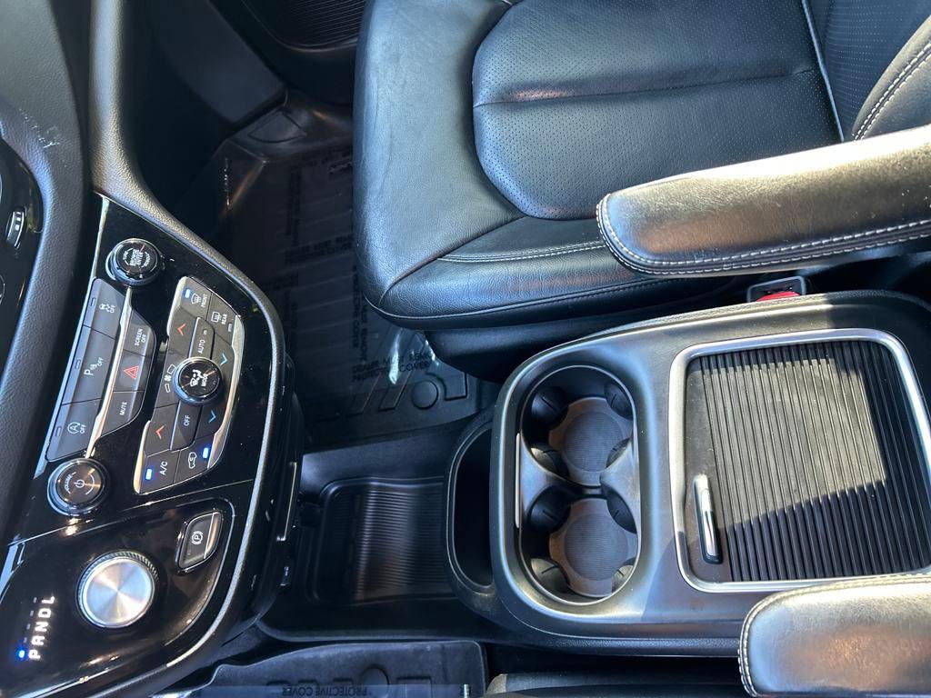 used 2020 Chrysler Pacifica car, priced at $21,997