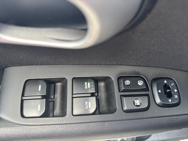 used 2014 Kia Soul car, priced at $5,990