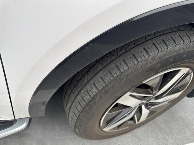 used 2022 Kia Sorento car, priced at $27,550