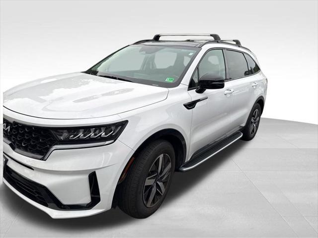 used 2022 Kia Sorento car, priced at $27,550