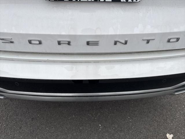 used 2022 Kia Sorento car, priced at $27,550