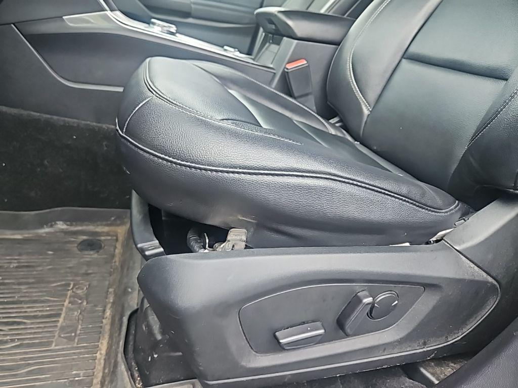 used 2020 Ford Explorer car, priced at $25,000