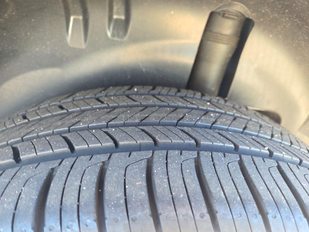 used 2024 Chevrolet TrailBlazer car, priced at $23,667