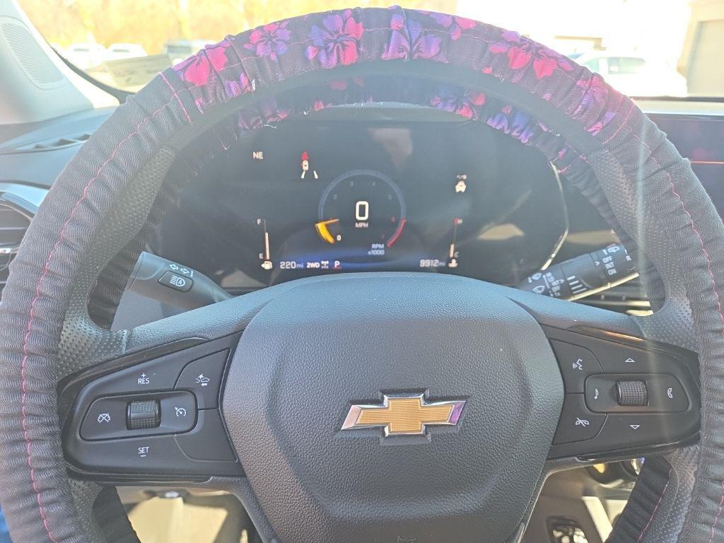 used 2024 Chevrolet TrailBlazer car, priced at $23,667