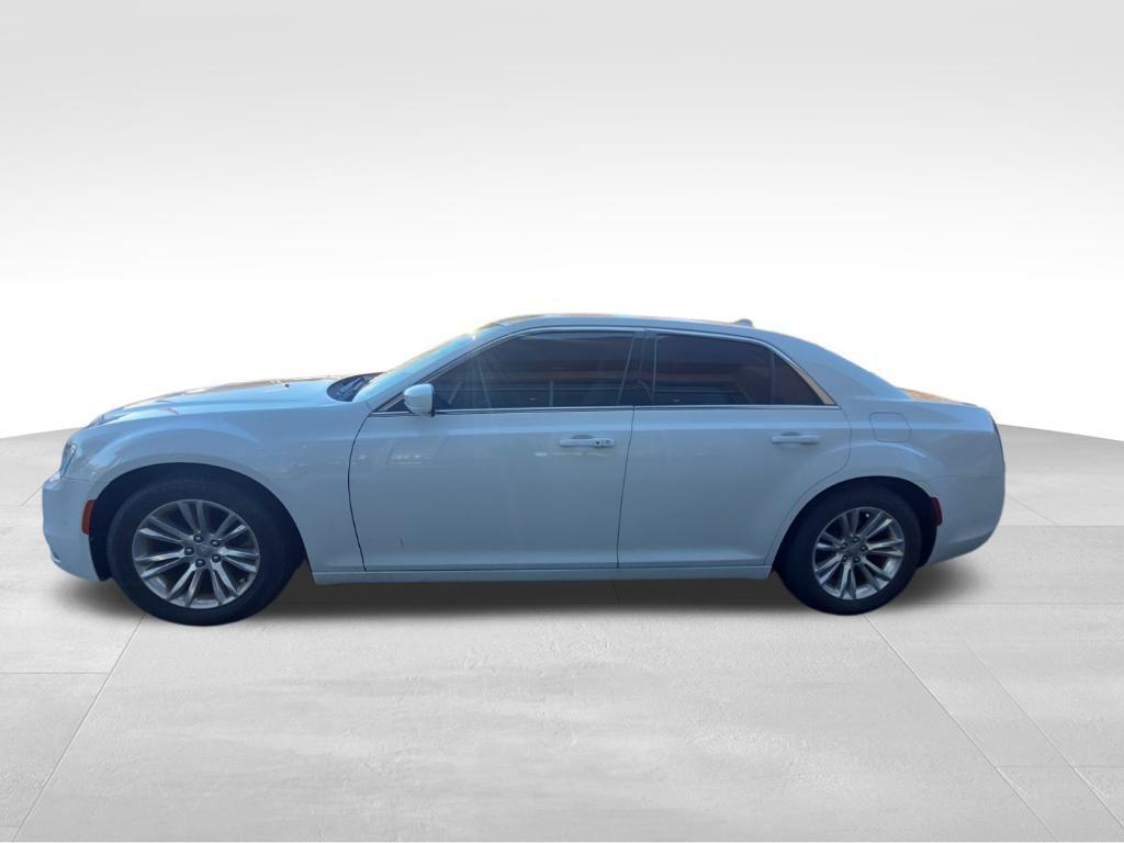 used 2021 Chrysler 300 car, priced at $22,447
