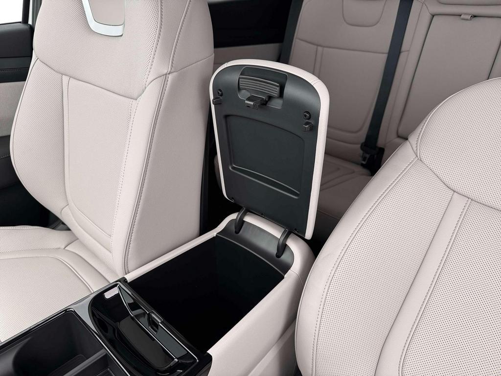 new 2026 Hyundai Tucson car, priced at $38,775