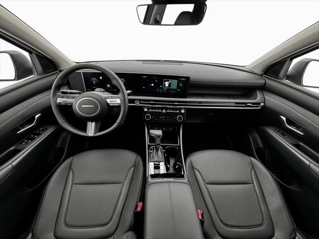 new 2025 Hyundai Tucson car, priced at $32,004