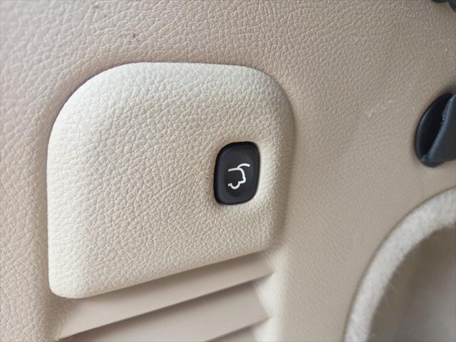 used 2020 Jeep Grand Cherokee car, priced at $31,990