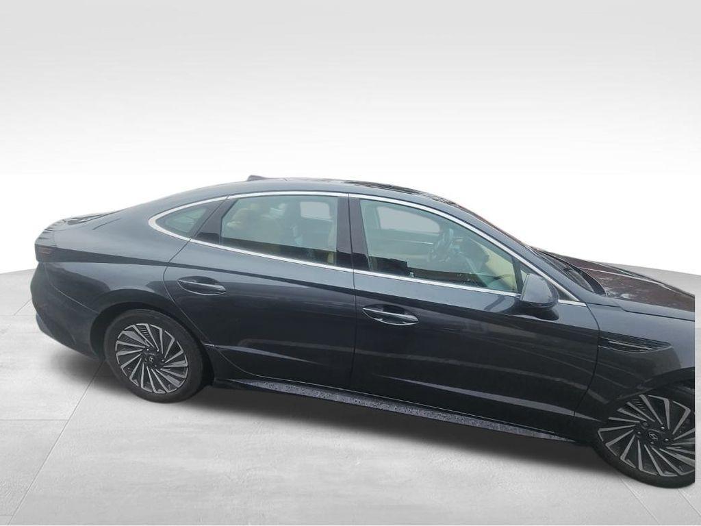used 2024 Hyundai Sonata Hybrid car, priced at $27,997