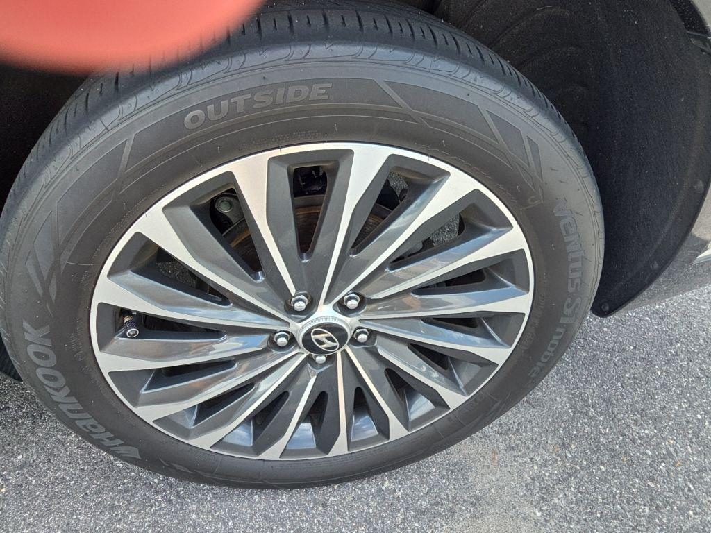 used 2024 Hyundai Palisade car, priced at $38,878