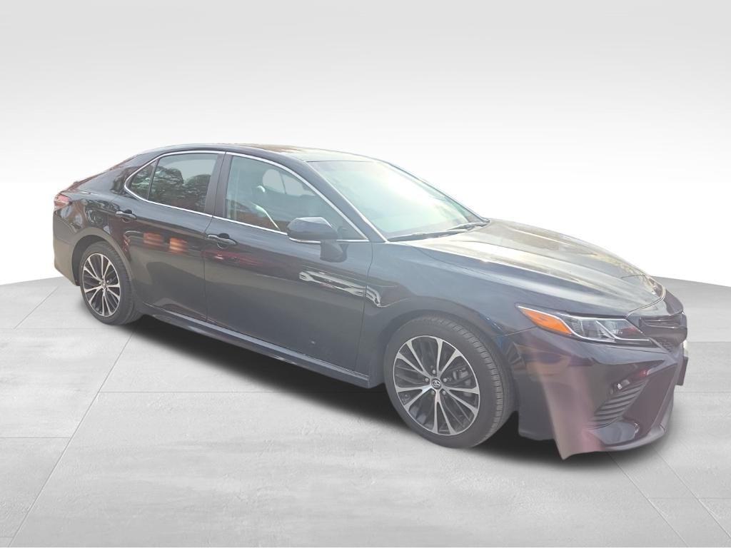 used 2018 Toyota Camry car, priced at $19,567