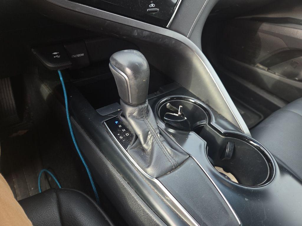 used 2018 Toyota Camry car, priced at $19,567