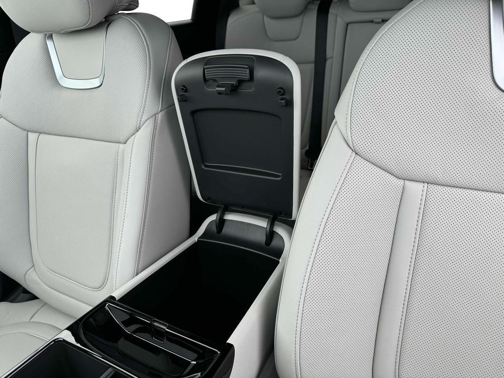 new 2025 Hyundai Tucson car, priced at $37,250