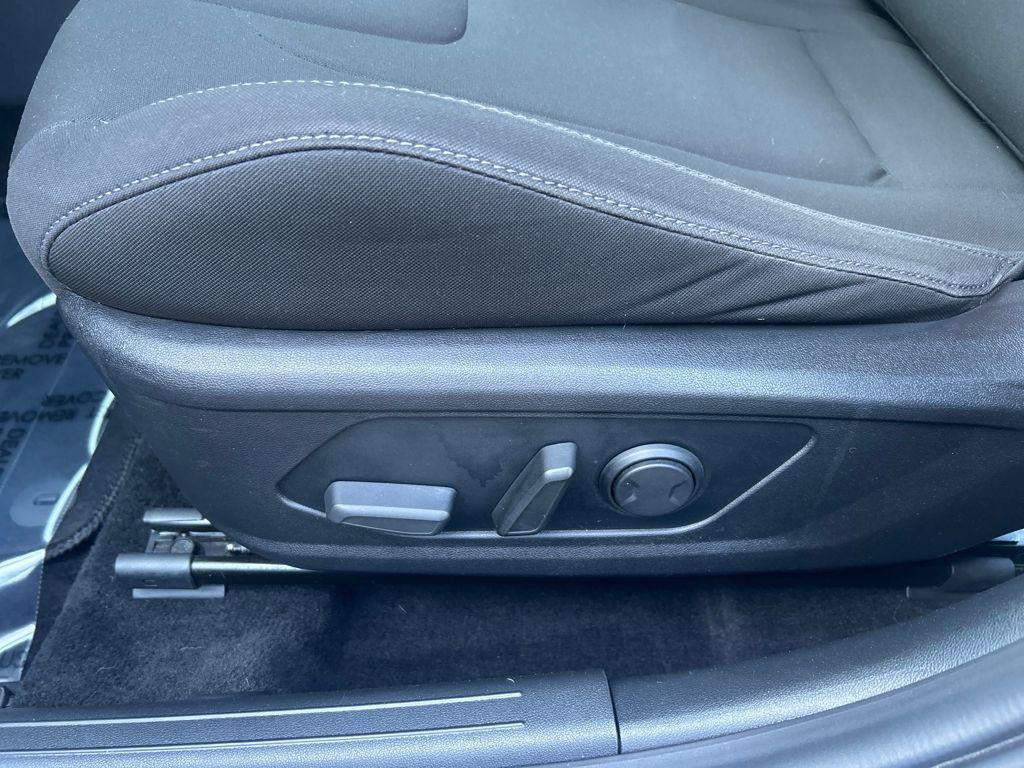 used 2021 Hyundai Elantra car, priced at $16,783