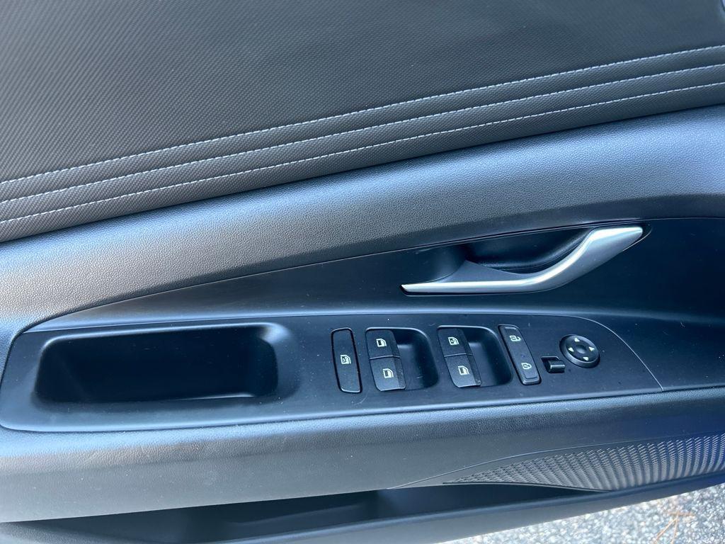 used 2021 Hyundai Elantra car, priced at $16,783