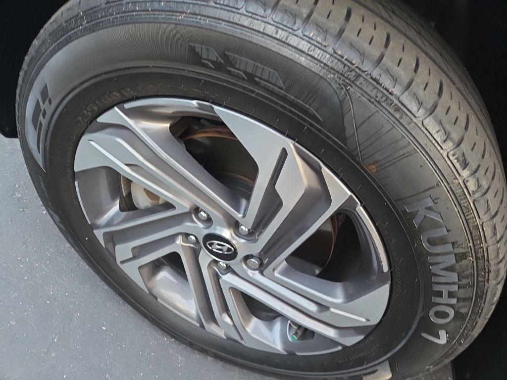 used 2023 Hyundai Santa Fe car, priced at $22,990