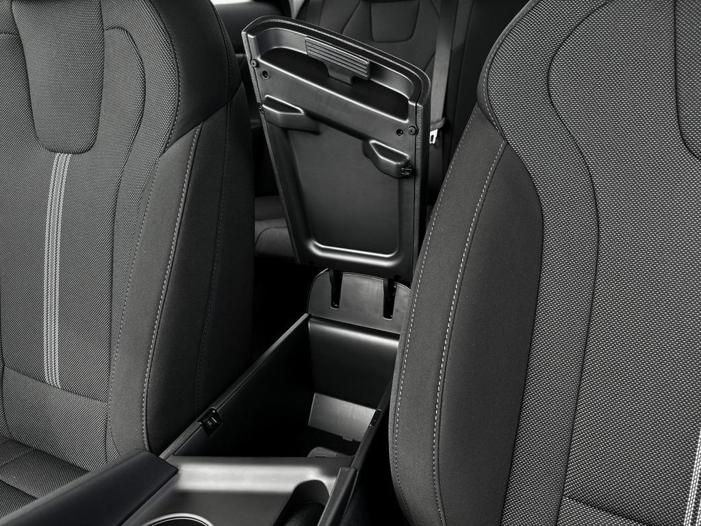 new 2025 Hyundai Elantra car, priced at $23,255