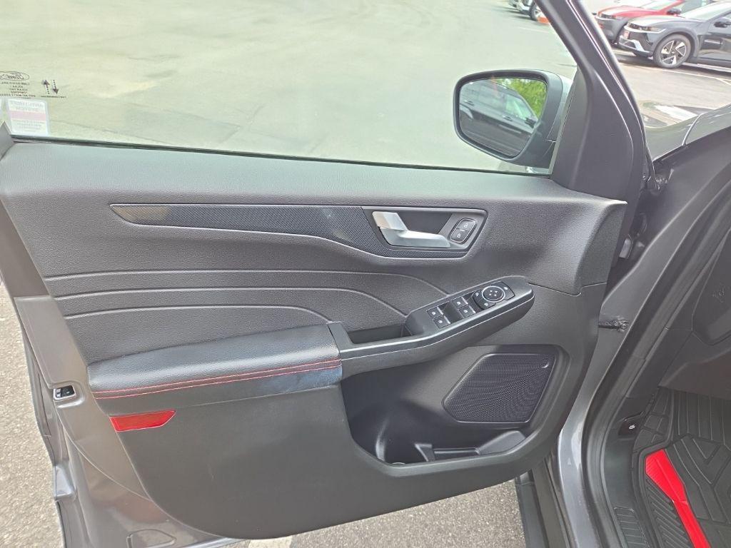used 2023 Ford Escape car, priced at $23,679