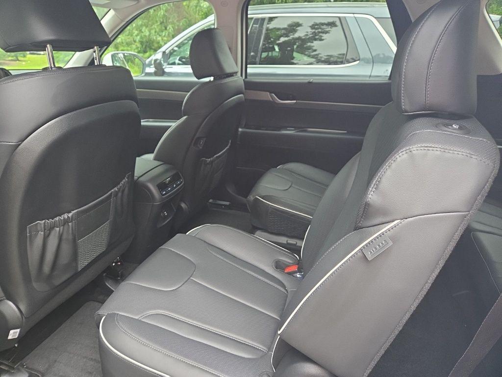 used 2025 Hyundai Palisade car, priced at $43,990
