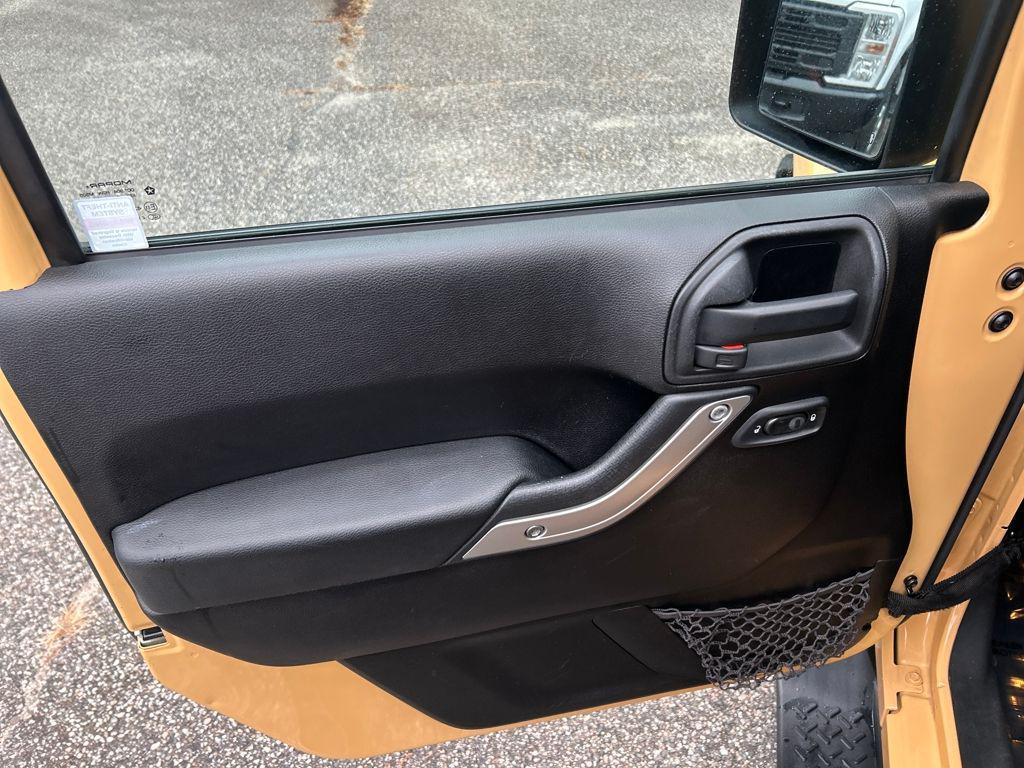 used 2013 Jeep Wrangler Unlimited car, priced at $14,563