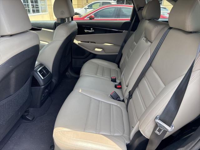 used 2019 Kia Sorento car, priced at $16,550
