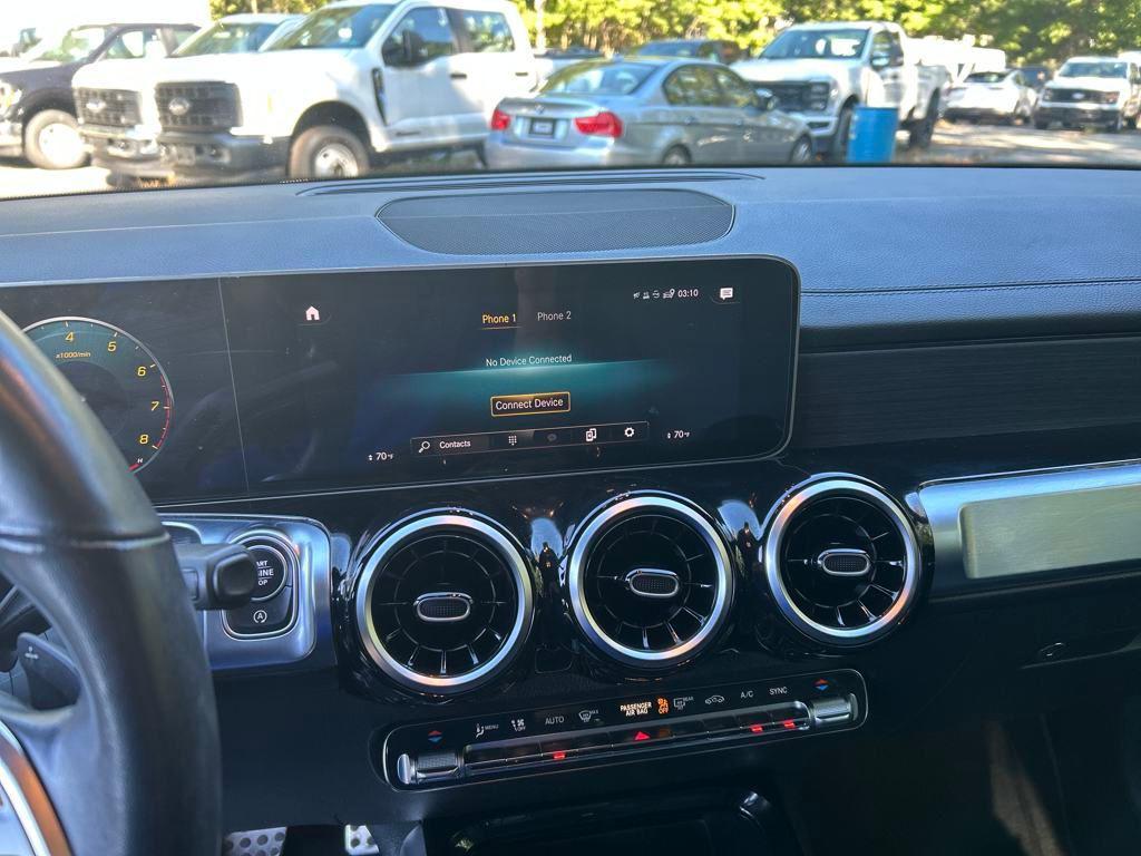 used 2021 Mercedes-Benz GLB 250 car, priced at $25,678