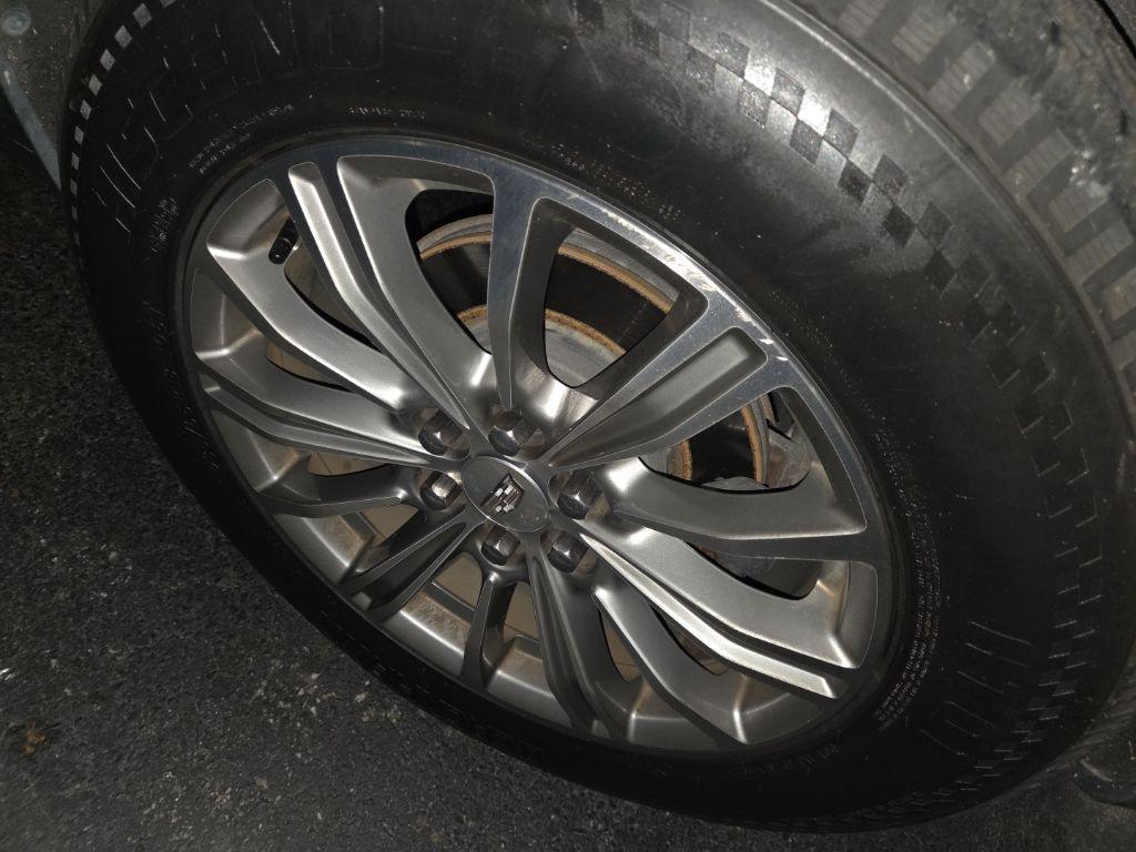 used 2017 Cadillac XT5 car, priced at $17,557