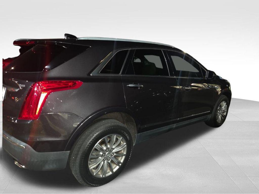 used 2017 Cadillac XT5 car, priced at $17,557