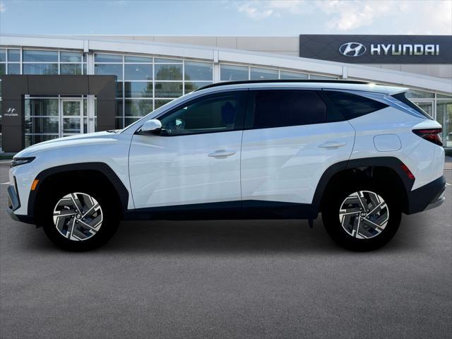new 2025 Hyundai TUCSON Hybrid car, priced at $34,785