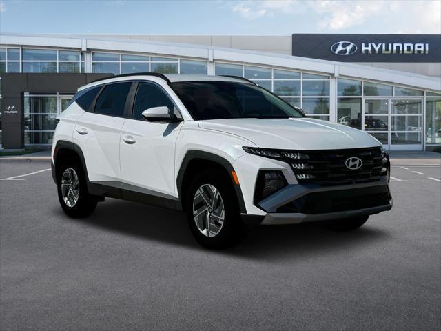 new 2025 Hyundai TUCSON Hybrid car, priced at $34,785