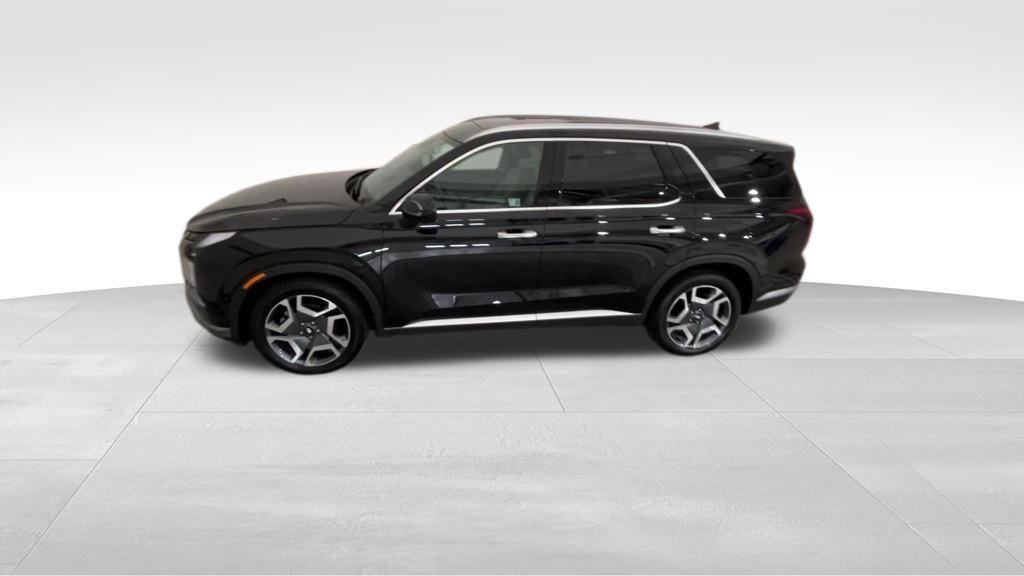 used 2025 Hyundai Palisade car, priced at $39,986