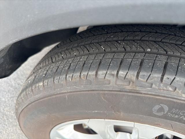 used 2022 Ford Escape car, priced at $22,899