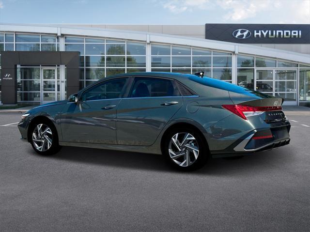 new 2025 Hyundai Elantra car, priced at $27,494