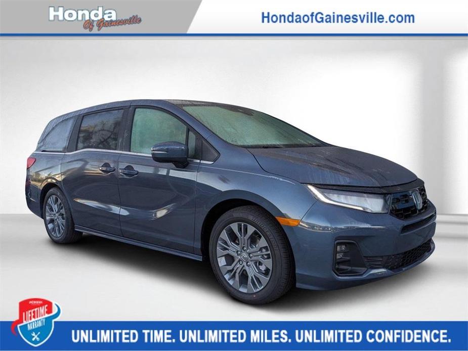 new 2025 Honda Odyssey car, priced at $48,005