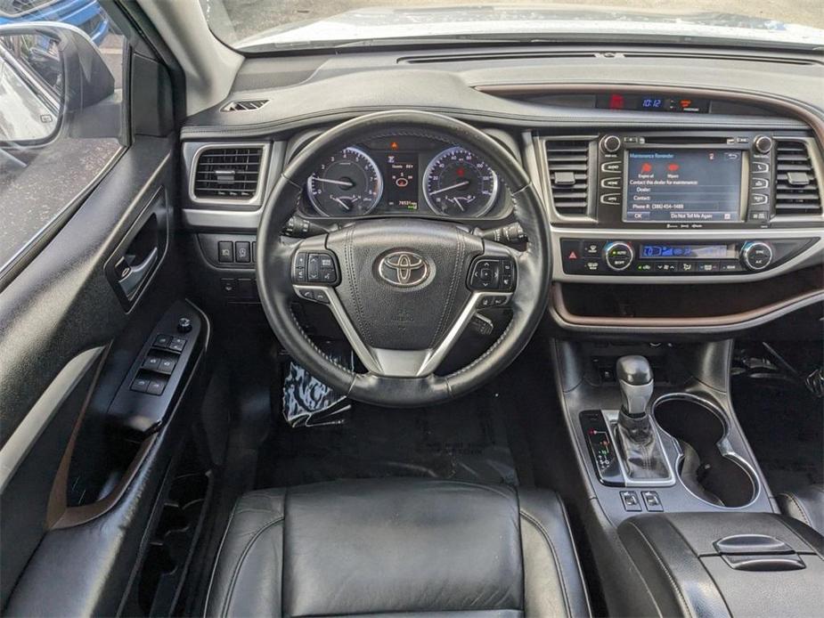 used 2018 Toyota Highlander car, priced at $22,769