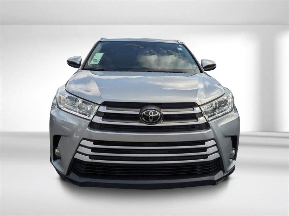 used 2018 Toyota Highlander car, priced at $22,769