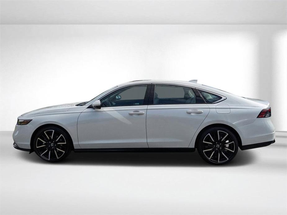 new 2025 Honda Accord Hybrid car, priced at $40,850